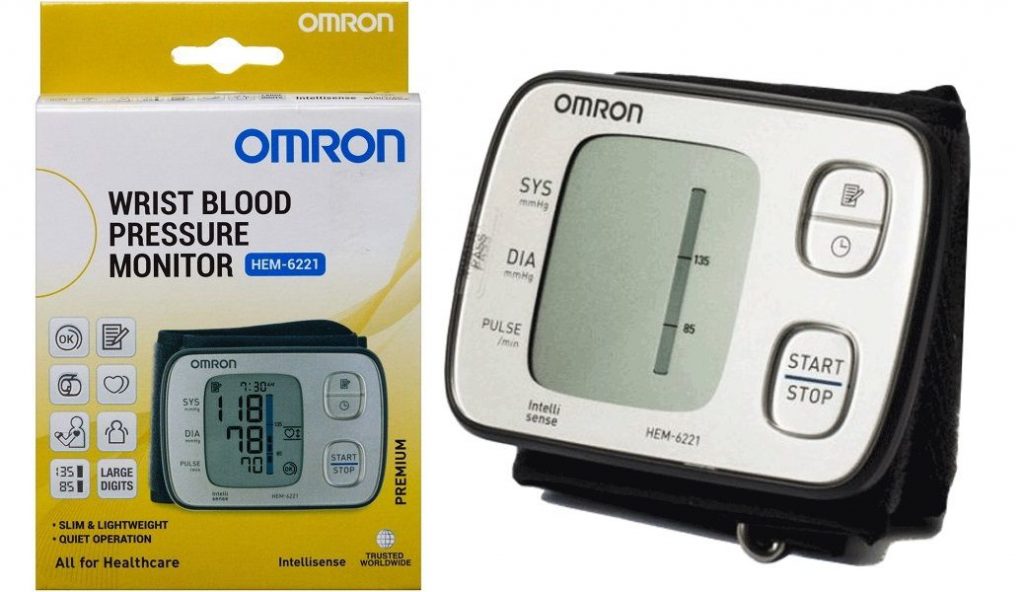 Máy đo huyết áp cổ tay Omron HEM 6221